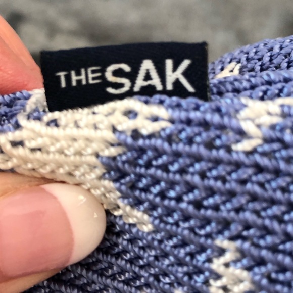 The Sac (By Elliott Lucca) Crochet Hobo Bag. - Picture 4 of 10